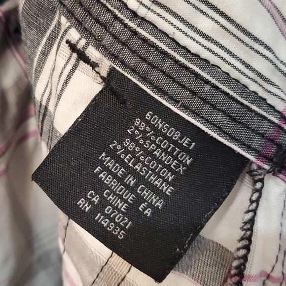 Capris - Picture 4 of 5